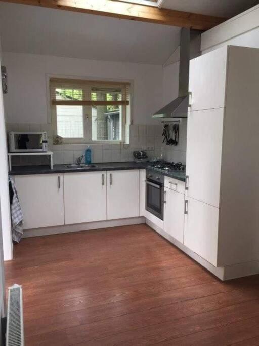 Heerlijk Huis In Een Prachtige Bosrijke Omgeving. Putten Ngoại thất bức ảnh