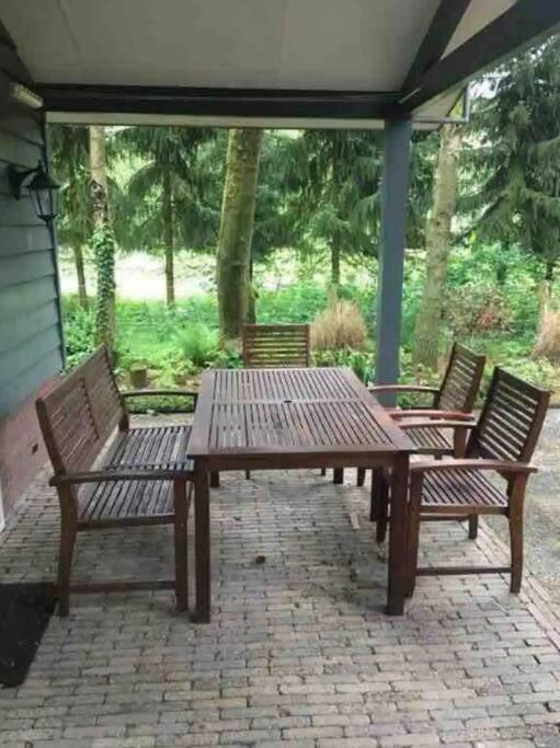 Heerlijk Huis In Een Prachtige Bosrijke Omgeving. Putten Ngoại thất bức ảnh
