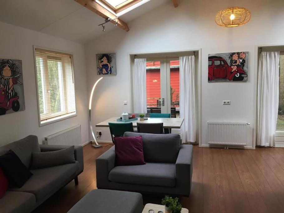 Heerlijk Huis In Een Prachtige Bosrijke Omgeving. Putten Ngoại thất bức ảnh